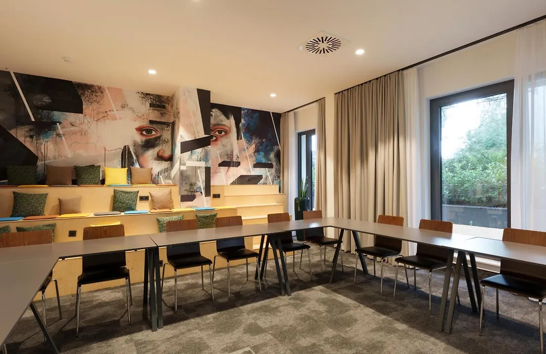 Vienna House Easy By Wyndham Berlin Potsdamer Platz-1